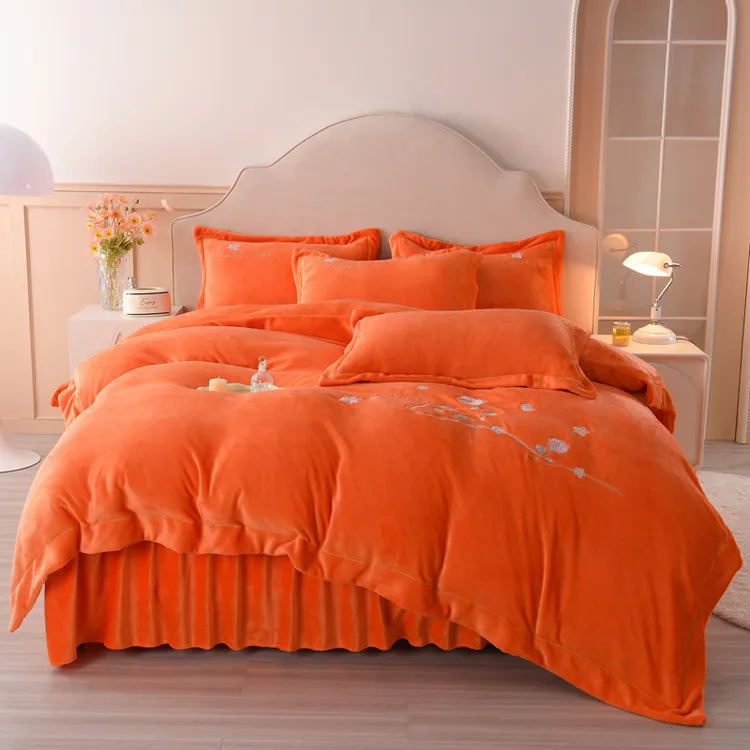 【玫瑰恋人-床盖款】轻奢绣花牛奶绒四件套加厚刺绣绣花绒被套夹棉