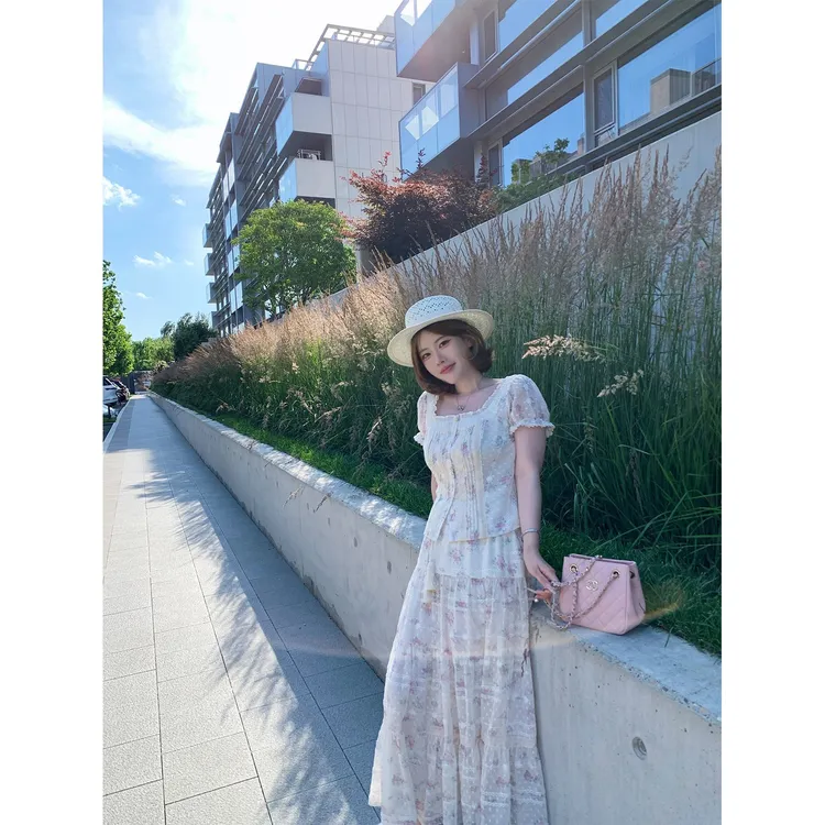 酒心微胖定制 浪漫满屋 夏日碎花蕾丝收腰上衣松紧腰蛋糕裙