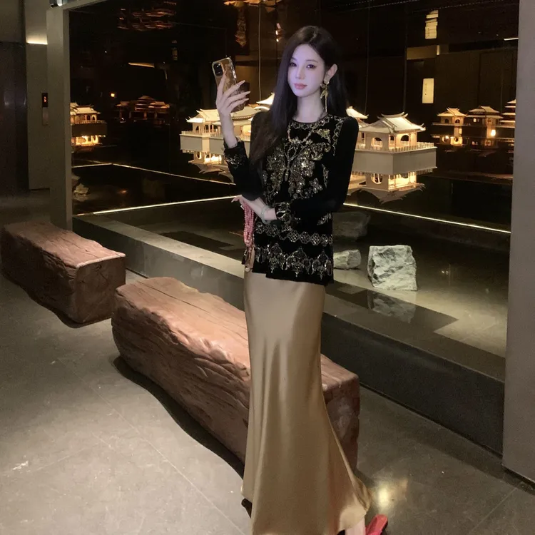 【雅乔定制】花蝶令 金珠亮片绣植绒喇叭袖打底上衣女DYZY-25087750