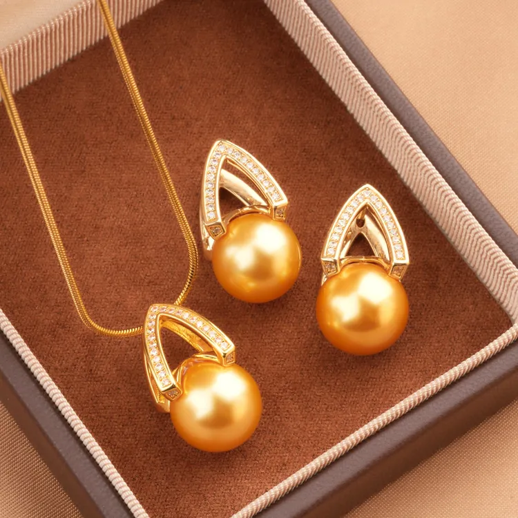 铜合金合成锆石耳饰 热巴同款金色珍珠耳钉法式精致高级感耳环女