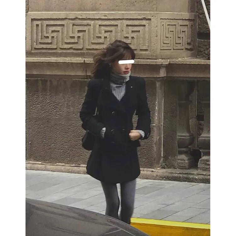 古早韩系高智感掐腰中长款黑色羊毛呢外套
