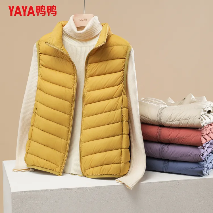 鸭鸭90绒新款轻薄羽绒马甲女内胆坎肩短款立领户外轻便马甲羽绒服