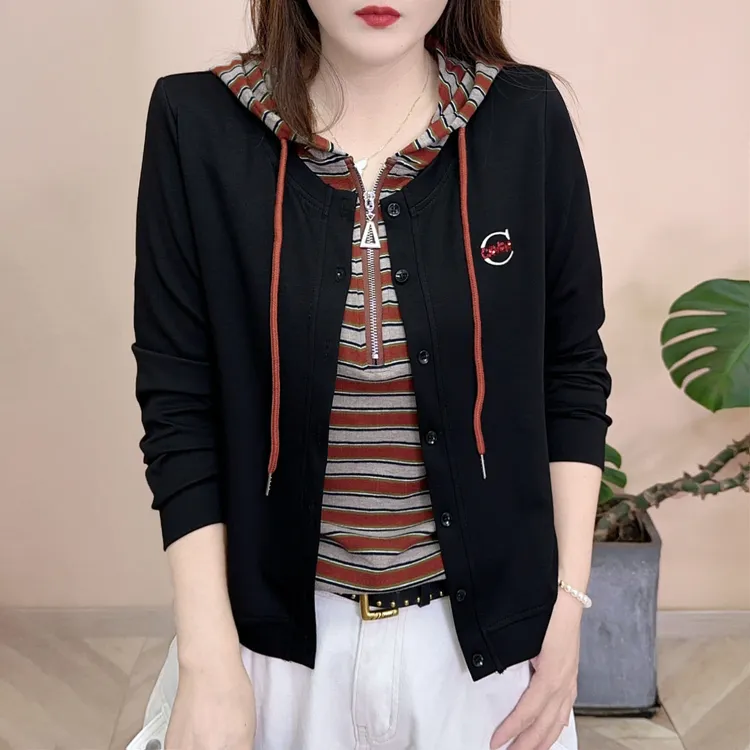 2025早秋新品时尚百搭修身显瘦假两件连帽卫衣女士长袖上衣8137