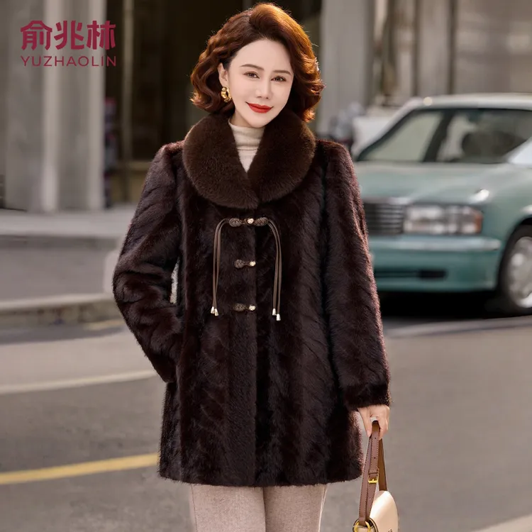 俞兆林中老年女装妈妈装冬季加绒加厚水貂绒外套气质皮毛一体大衣