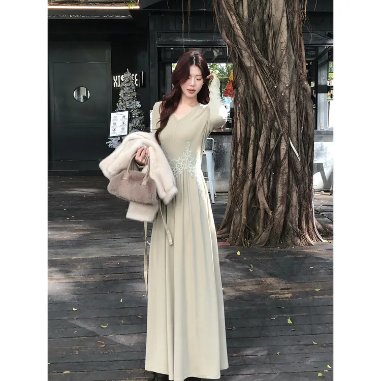 甜辣多多【晚香玉】气质长袖针织连衣裙女双面磨毛针织打底长裙