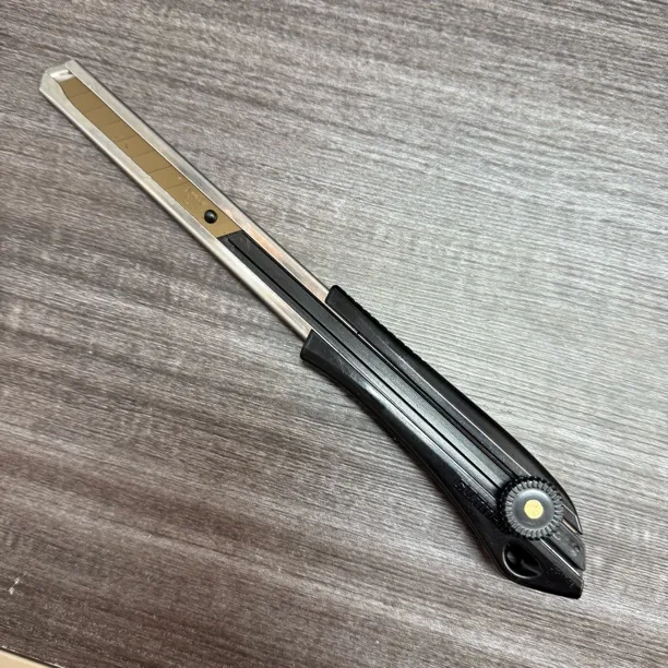 加长美工刀架 汽车玻璃专用拆卸工具裁纸刀 地毯壁纸刀介刀 新款