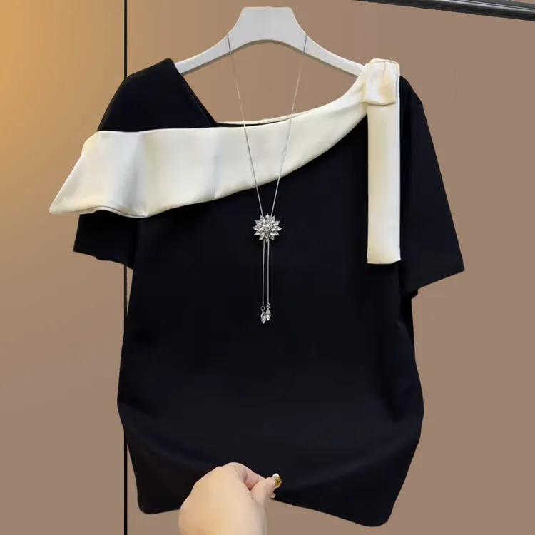 大码女装胖妹妹夏季短袖斜领宽松型气质减龄宽松洋气显瘦露肩短袖