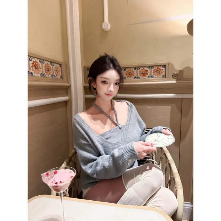 韩版松弛感宽松V领针织衫罩衫挂脖背心秋冬高腰休闲显瘦短裤套装