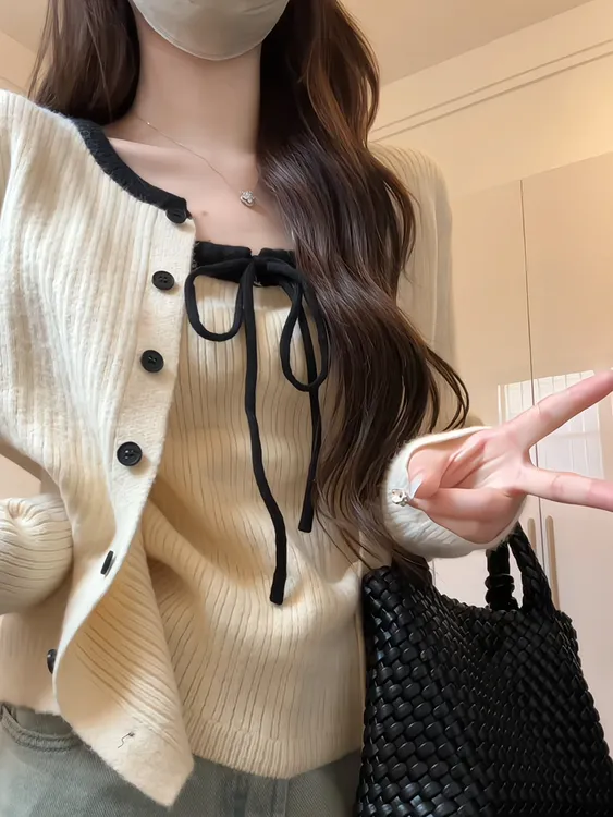 早初秋微胖mm纯欲穿搭套装长袖小香风针织开衫搭配吊带内搭两件套