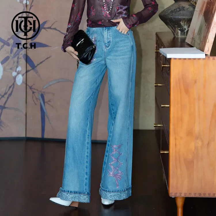 TCH私服烫钻工艺时尚休闲百搭秋款牛仔裤女T75C20E5096轻奢tch