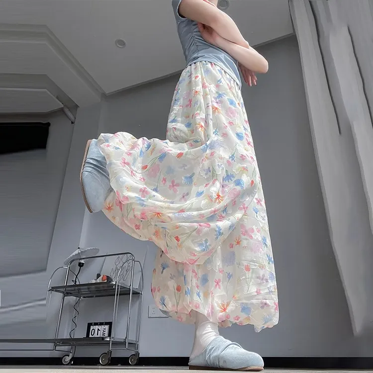 冰丝彩色花苞裙裤女夏季薄2025新款慵懒休闲显瘦小个子碎花阔腿裤