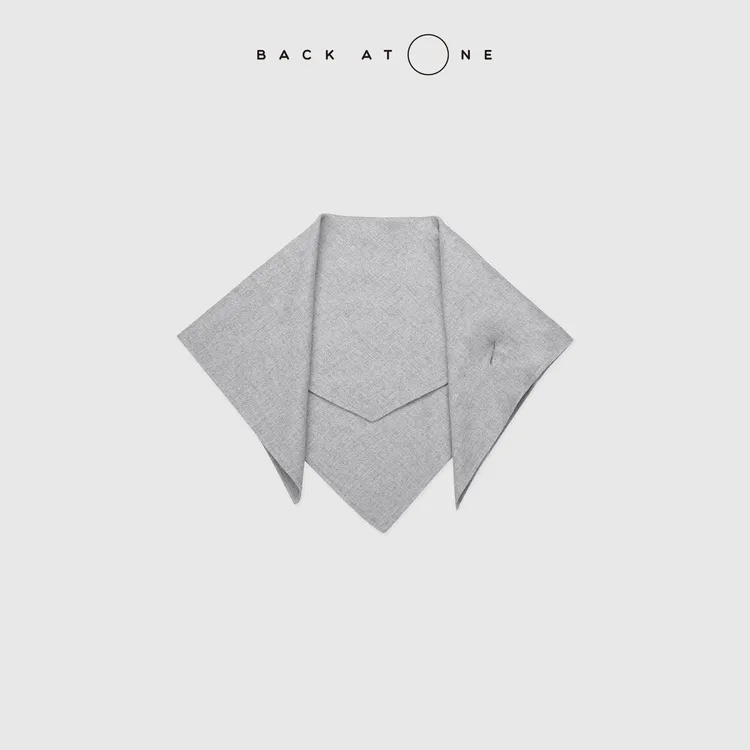 BACKATONE“极简情书”时尚秋冬氛围感100绵羊毛围巾 BFF-3BR153E-K