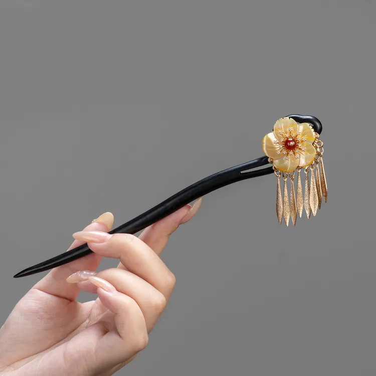 深海黄蝶贝檀木发簪木质手工盘发日常百搭精致流苏簪子发簪盘头发