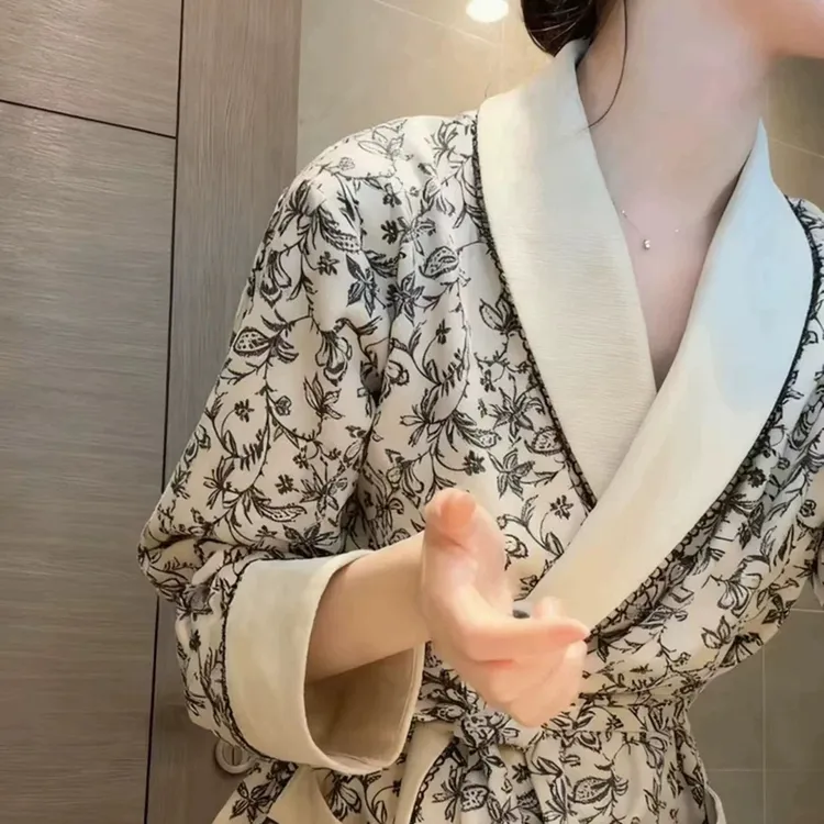 秋冬季海岛绒睡衣女士亲肤保暖显瘦高级感气质睡袍长裤家居服套装