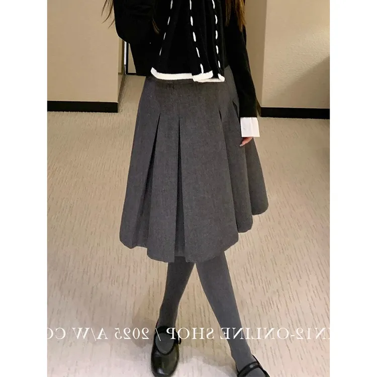 耶古智性灰色柔软百褶中裙女秋冬季高腰a字五分裙垂感显瘦半身裙