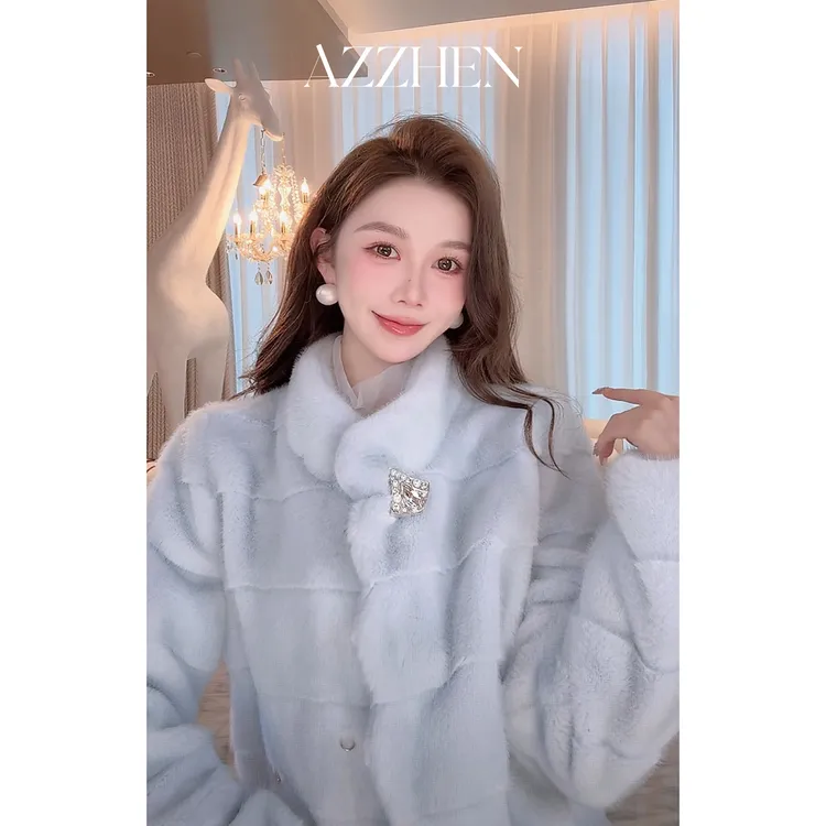 AZZHEN【冰蓝幻想】重工轻奢钻扣毛毛外套AZS6882-OW冬季秋冬加厚