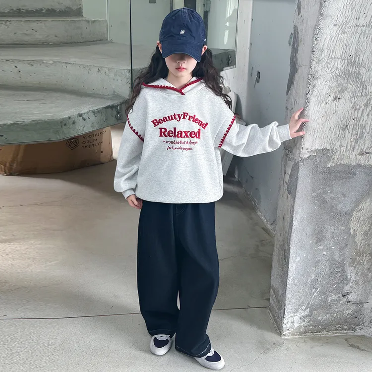 女童春秋连帽字母卫衣2025新款儿童洋气刺绣上衣大童休闲长袖帽衫