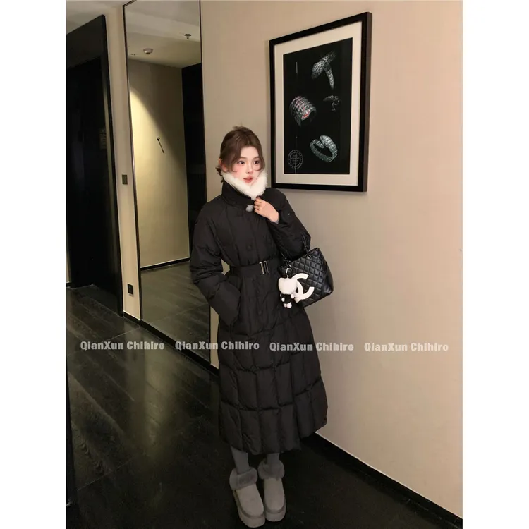 「雪镜」秋冬时尚气质百搭轻奢洋气休闲减龄小众羽绒服QXD5YRF8531A