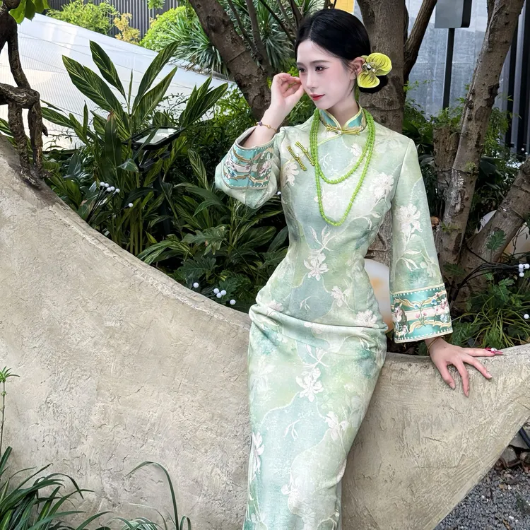 LHMknk1画报夫人原创自制秋冬厚款针织提花旗袍 英花绿颜倒大袖