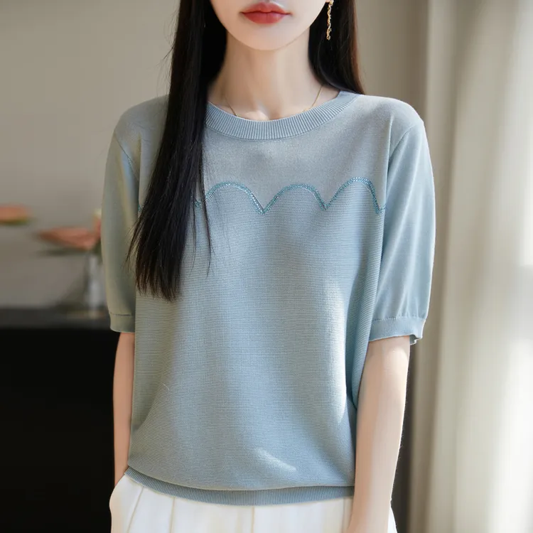 高级感夏季半袖上衣女气质纯色薄款设计感洋气显瘦时尚短袖T恤