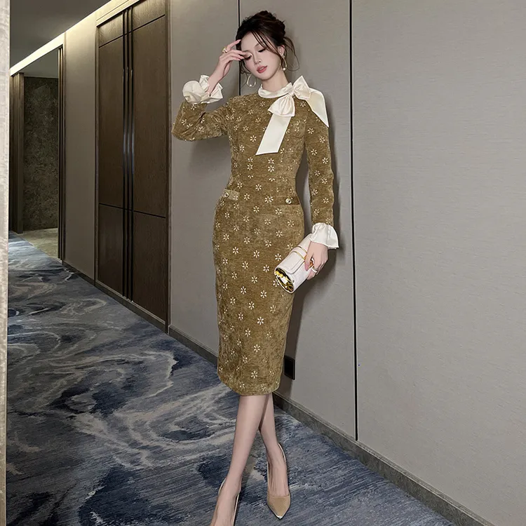 NaiAn/奈安 法式蝴蝶结修身刺绣显瘦气质收腰时尚复古连衣裙51186