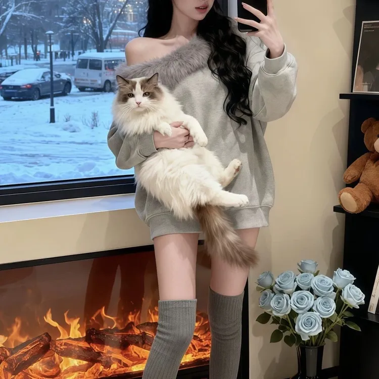 美式辣妹斜肩卫衣女秋冬季穿搭毛领长袖修身显瘦露肩宽松时尚上衣