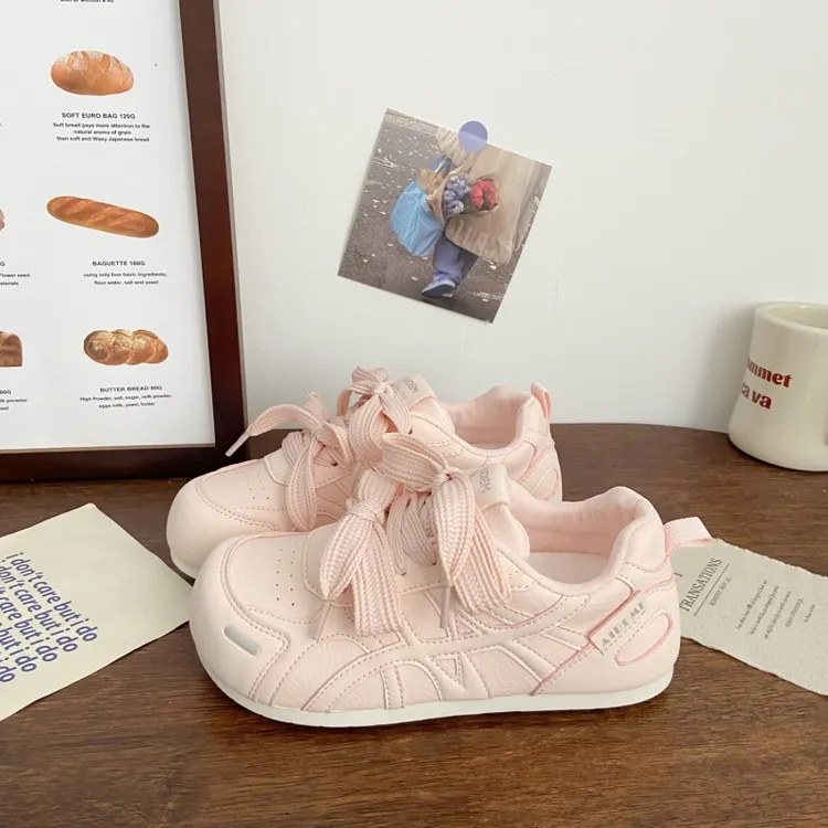 粉色德训板鞋女丑萌2025秋季新款chic小众设计泡芙厚底透气小白鞋
