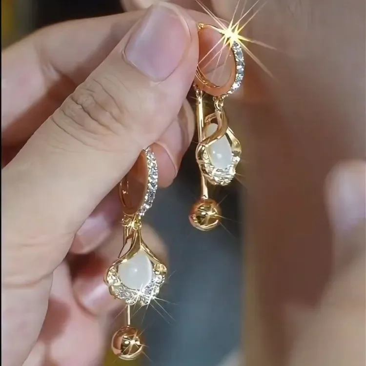 铜合金耳饰 猫眼石银杏叶耳扣新款网红爆款耳坠气质百搭轻奢长款