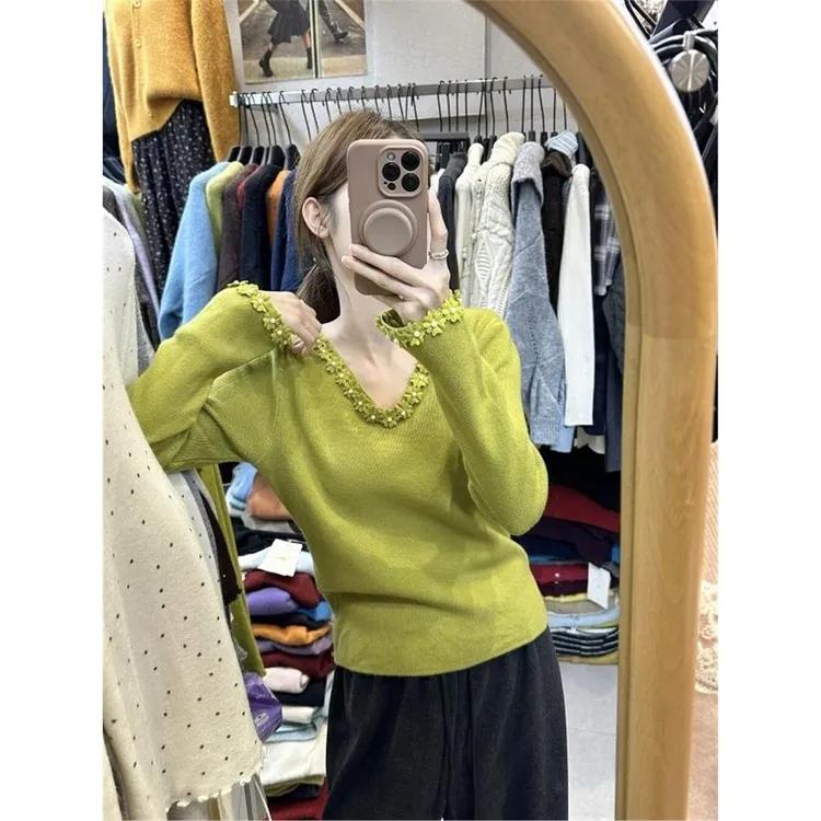 韩系气质珍珠花边针织衫女秋冬季小众别致设计感显瘦修身长袖上衣