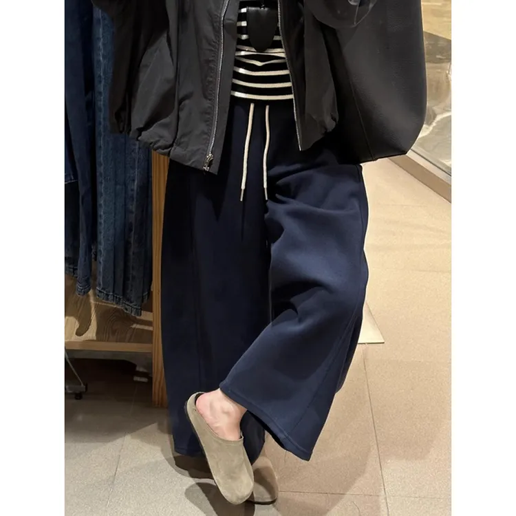 藏青色运动弯刀裤女大码休闲卫裤小个子慵懒秋季流行风格梧桐裤子