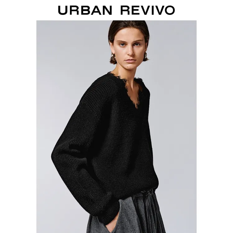 UR2025冬季新款女装时尚气质V领拼接蕾丝针织衫UWM950141