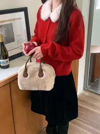新年红色韩系氛围感针织衫女装2025新款纽扣毛领毛衣长袖开衫上衣