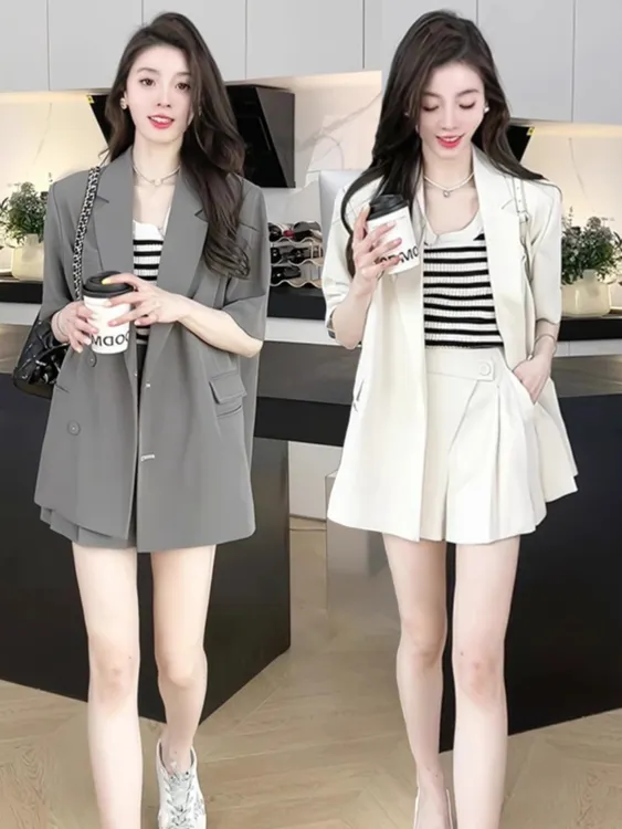 薄款西装套装女夏季小个子纯色新款设计感气质显瘦休闲短裤两件套