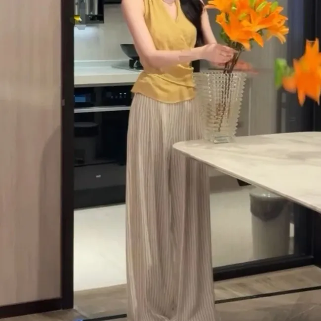 新款时尚洋气精品百搭女装F3081