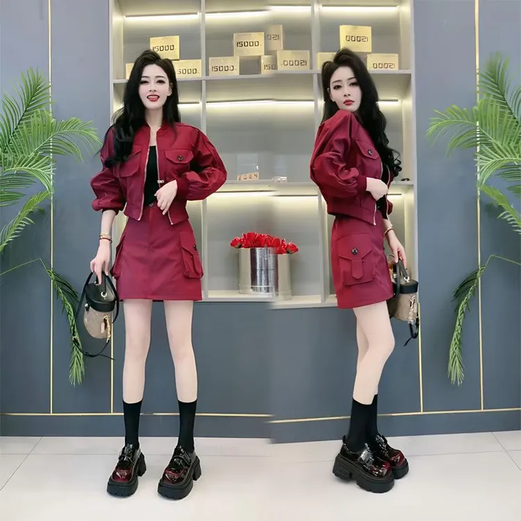 2025春秋季新款韩版洋气时尚工装套装女棒球服外套短裙休闲两件套