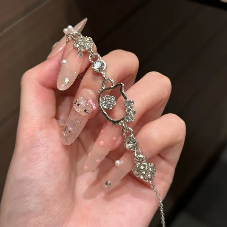 普通金属高级感闪钻kt猫手链花朵水钻简约ins风闺蜜手链