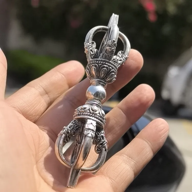 925银尼珀尔藏传时尚金刚降魔杵工艺品精致复古精美浮雕