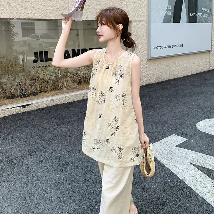 新中式风刺绣无袖上衣阔腿裤套装女夏季2025新款甜美显瘦两件套
