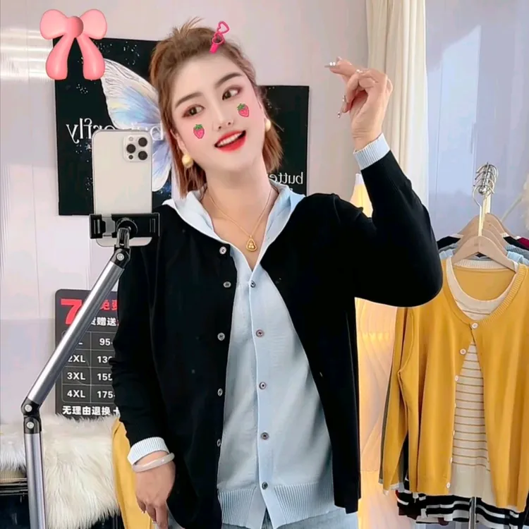 连帽假两件毛衣女春秋新款韩版设计感撞色减龄气质针织衫上衣9007