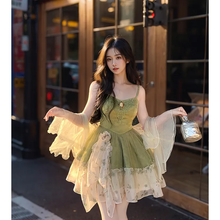 雨梦恋章 设计感气质重工渐变提花收腰蓬蓬连衣裙