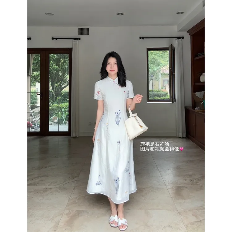 郭九九呢 天丝新中式国风绣花改良旗袍收腰显瘦连衣裙 G925Q07750