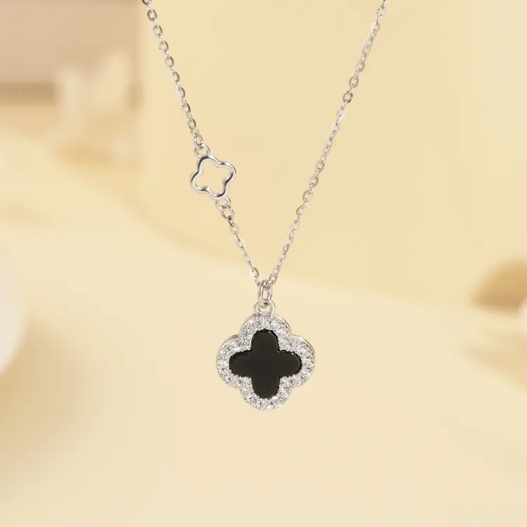 坠链均925银 轻奢雅黑幸运四叶草银项链双面可戴奢华时尚蛇年礼物
