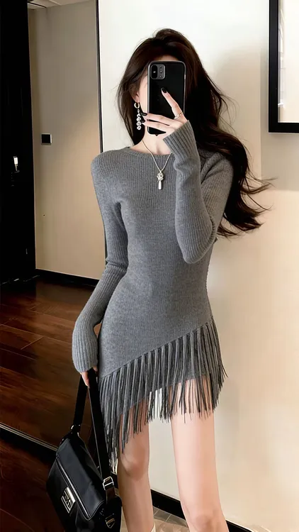 Z245法式特别漂亮掐腰灰色流苏边针织连衣裙女冬天配大衣的裙子