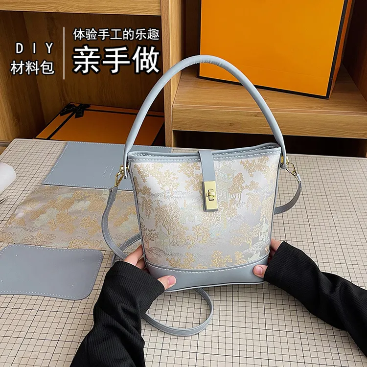 diy自配布水桶包手工编织包包自制材料手缝单肩斜挎包送朋友礼物