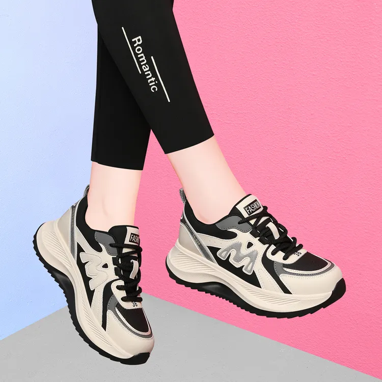爆款老爹鞋小众显脚小轻便厚底休闲鞋2025秋冬新款软底运动女鞋