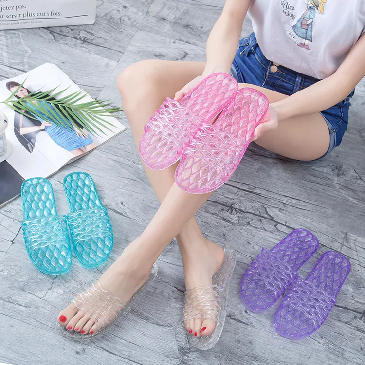 四季通用休闲舒适PVC塑料一字拖 日常户外居家个性水晶凉拖鞋