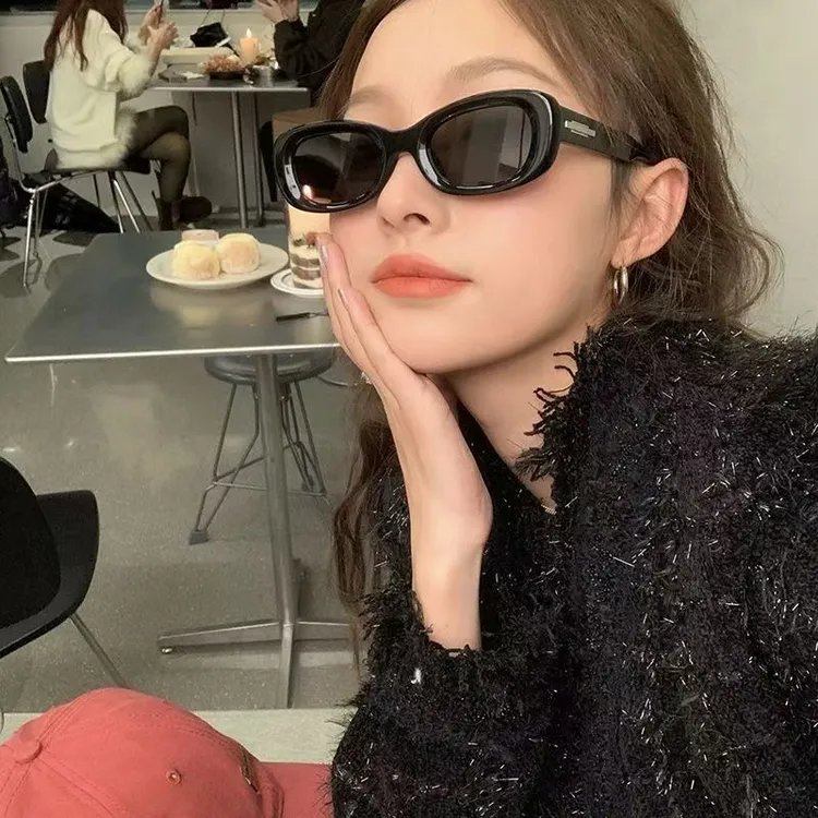方框墨镜时尚欧美猫眼太阳镜圆脸高级感出街方网红辣妹显脸小男女