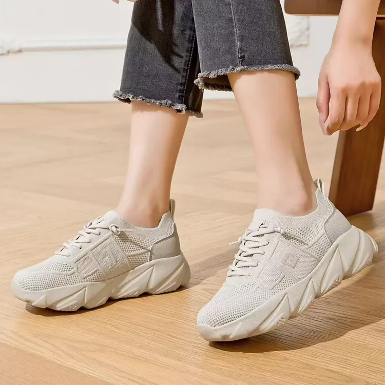 谊嘉宝天鹅白跑步男女同款老爹鞋2025早秋新款跑步运动鞋