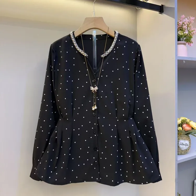 2025年早秋新款时尚遮肉显瘦气质百搭时尚女人衫