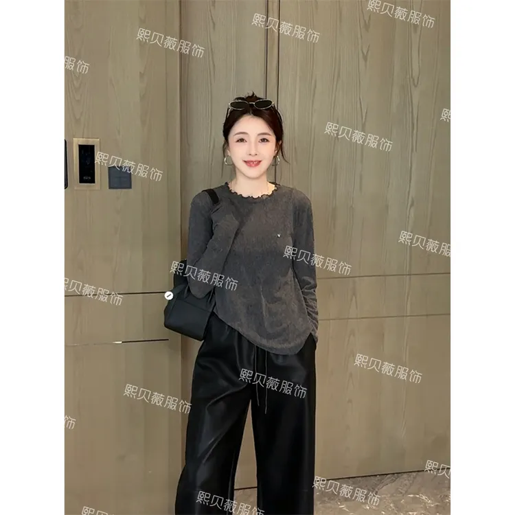 熙贝薇2 秋季木耳边金属小标套头慵懒宽松长袖时尚T恤 G5227